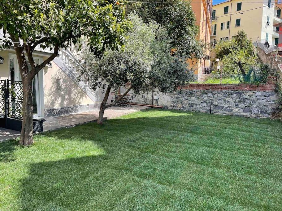 Casa Ale 5 Terre Guest House Con Giardino La Spezia Exterior foto